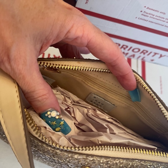 Cross Body Bag Cross Body Purse Gold Glitter NWT - Picture 8 of 16